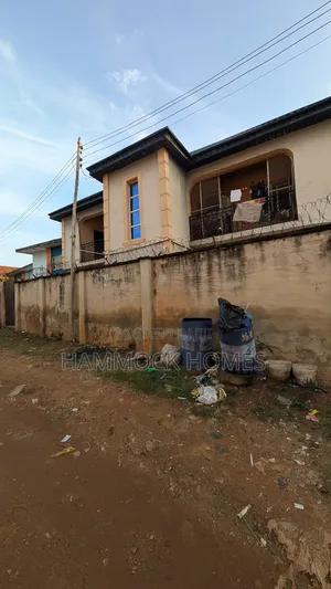 12bdrm Block of Flats in Orogun, Agbowo for sale