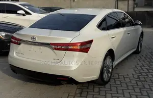 Toyota Avalon 2014 White