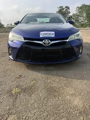 Toyota Camry SE 4dr Sedan (2.5L 4cyl 6A) 2015 Blue