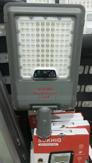 300w Suhkig All in One Solar Street Light