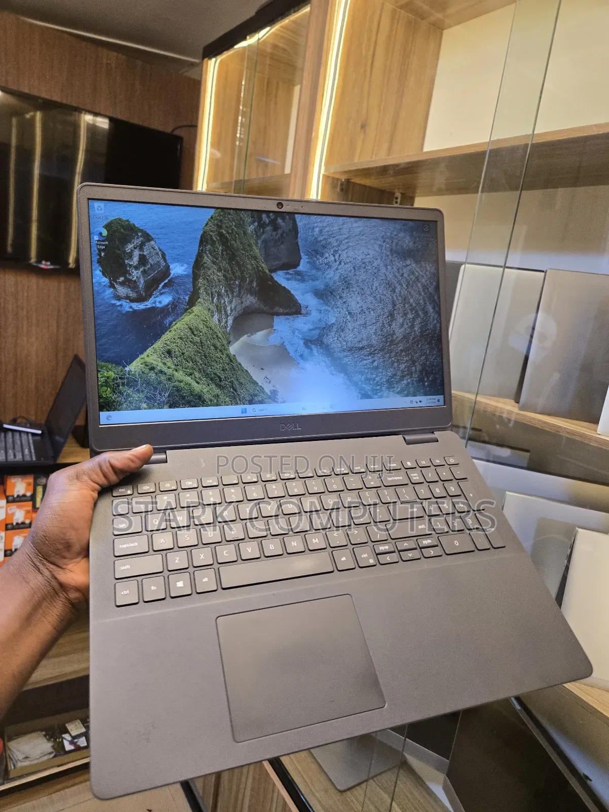 Laptop Dell Vostro 3500 16GB Intel Core i5 SSD 256GB