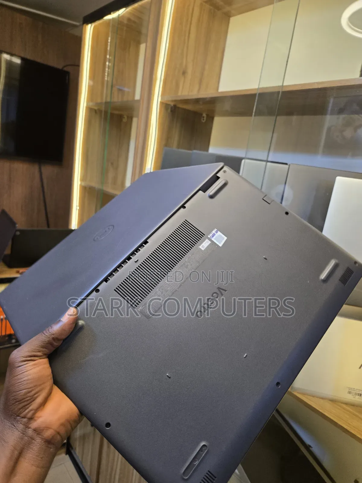 Laptop Dell Vostro 3500 16GB Intel Core i5 SSD 256GB