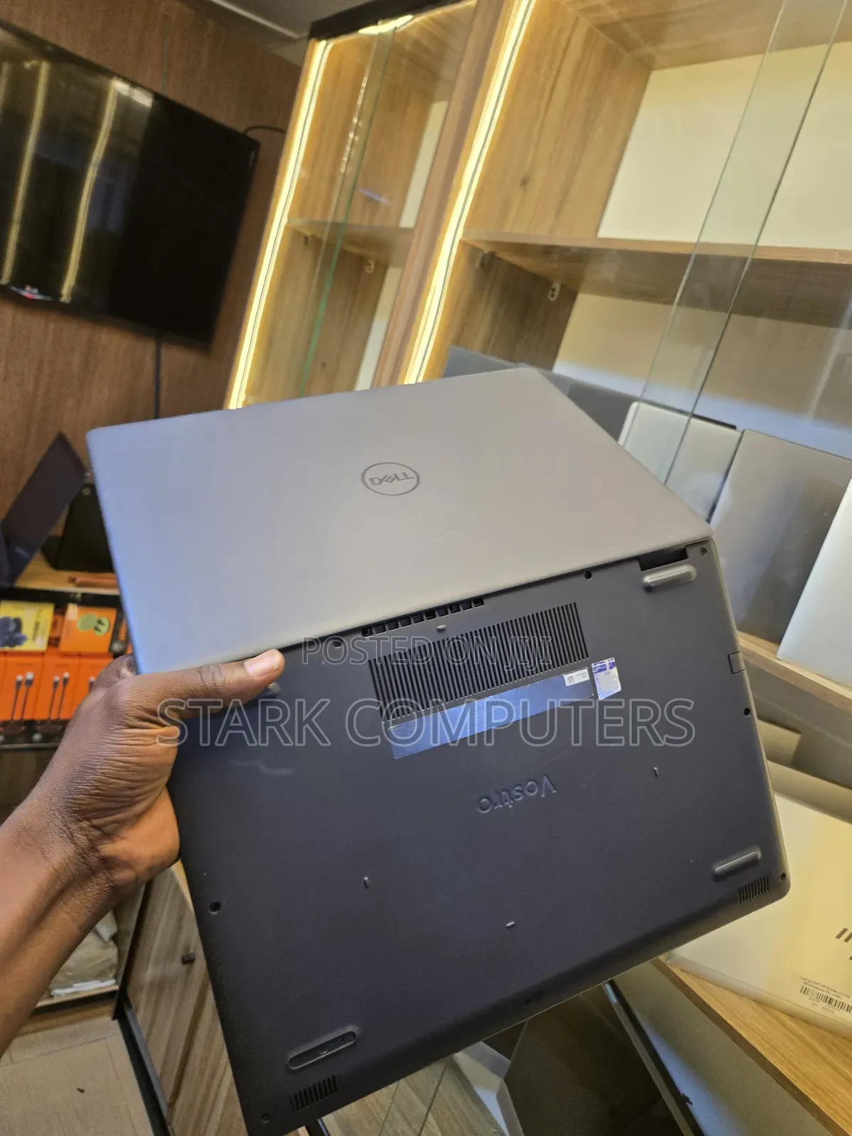 Laptop Dell Vostro 3500 16GB Intel Core i5 SSD 256GB