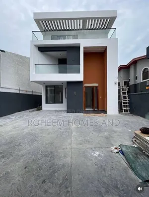 5bdrm Duplex in Secured Estate, Lekki Phase 1 for sale