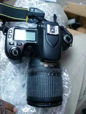 Nikon D80 Camera + 18-105mm Lens