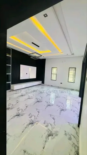 3bdrm Bungalow in Jos for sale