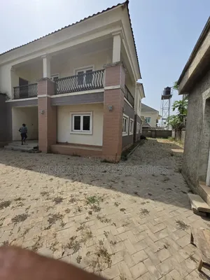 5bdrm Duplex in Kings Park Estate, Kaura for sale