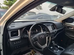Toyota Highlander 2018 White