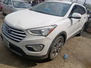 Hyundai Santa Fe Limited 4dr SUV AWD (3.3L 6cyl 6A) 2014 White