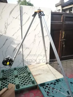 Alligator Clamp Prism Pole Tripod Stand With Winch