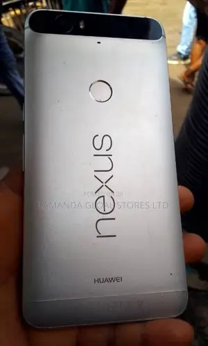 New Huawei Y7 32 GB Silver