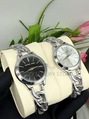 Michael Kors Quality Luxury Ladies Chain Strap Wristwatch