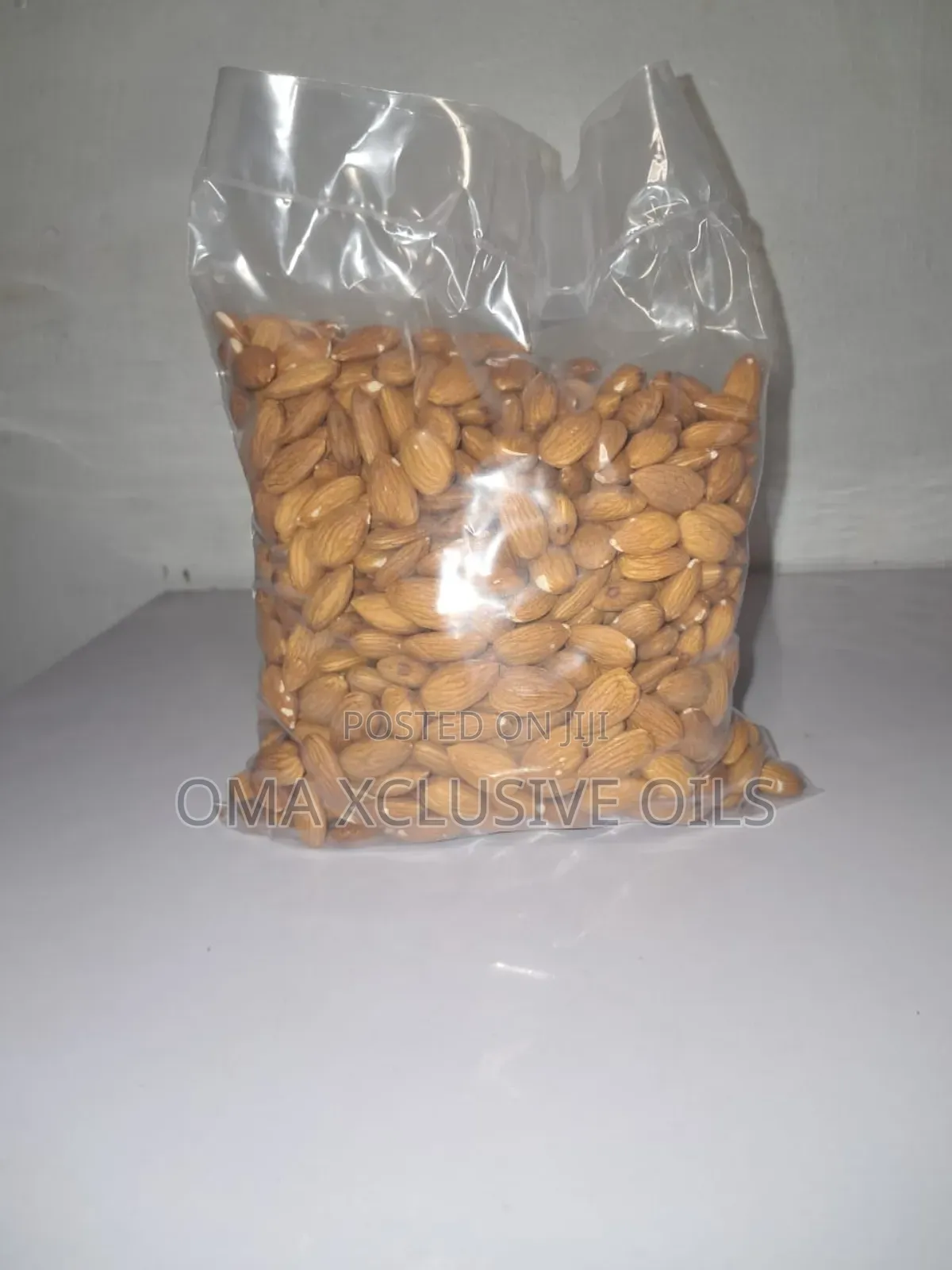 Premium Almond Nut 1kg