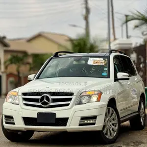 Mercedes-Benz GLK-Class 350 4MATIC 2012 White