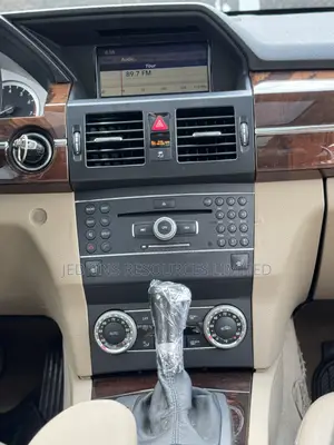 Mercedes-Benz GLK-Class 350 4MATIC 2012 White