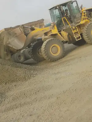 Chipping and Granite for Construction Project Use, It's Still Availabl