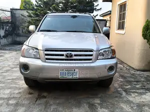 Toyota Highlander V6 AWD 2004 Silver