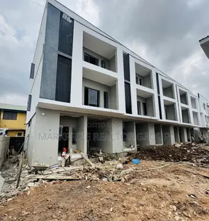 4bdrm Duplex in Ogudu Gra Lagos for sale
