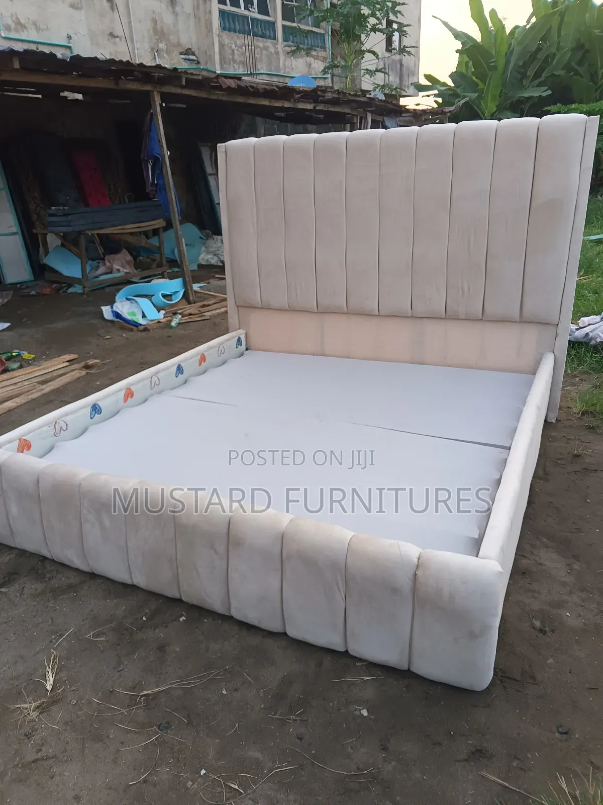 Quality 6x6ft Padded Bedframe