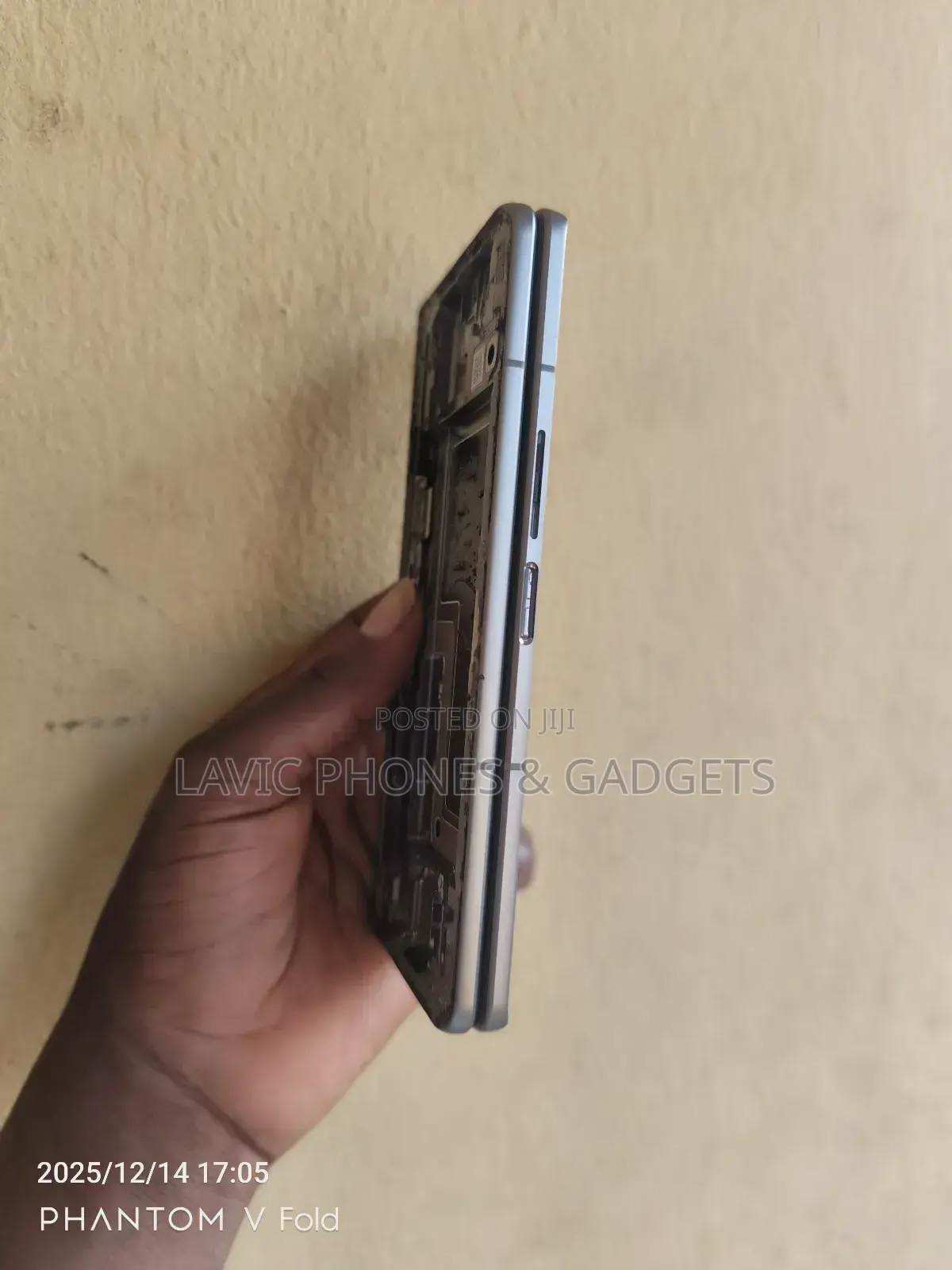 Tecno Vfold 1 (Ad10) Screen