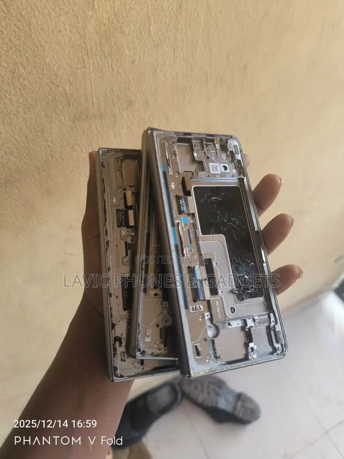 Tecno Vfold 1 (Ad10) Screen