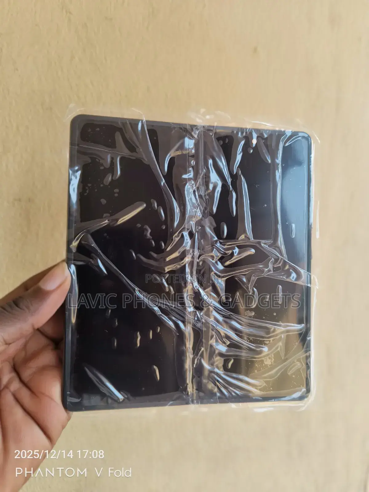 Tecno Phantom Vfold 2 (Ae10) Screen