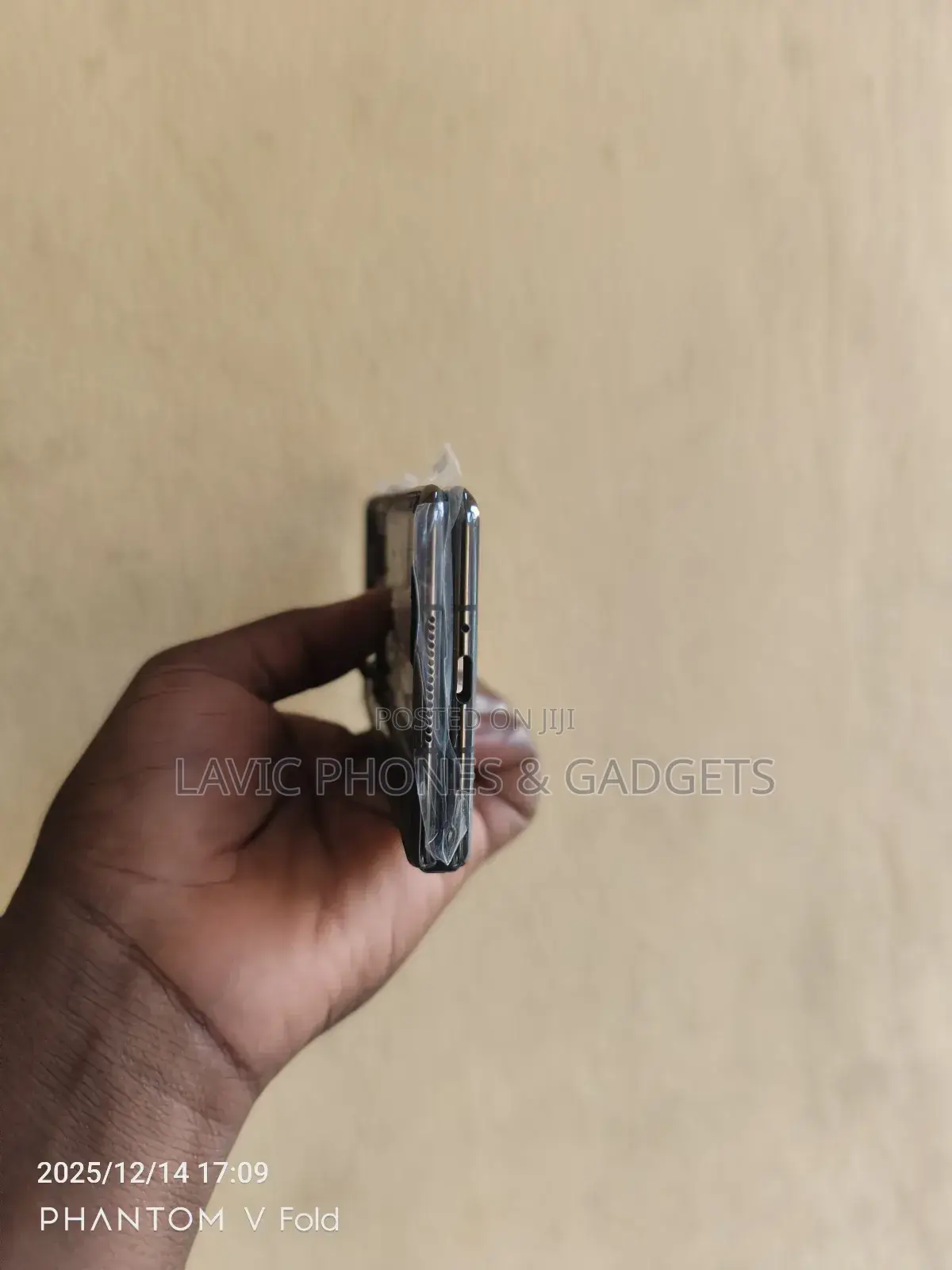 Tecno Phantom Vfold 2 (Ae10) Screen