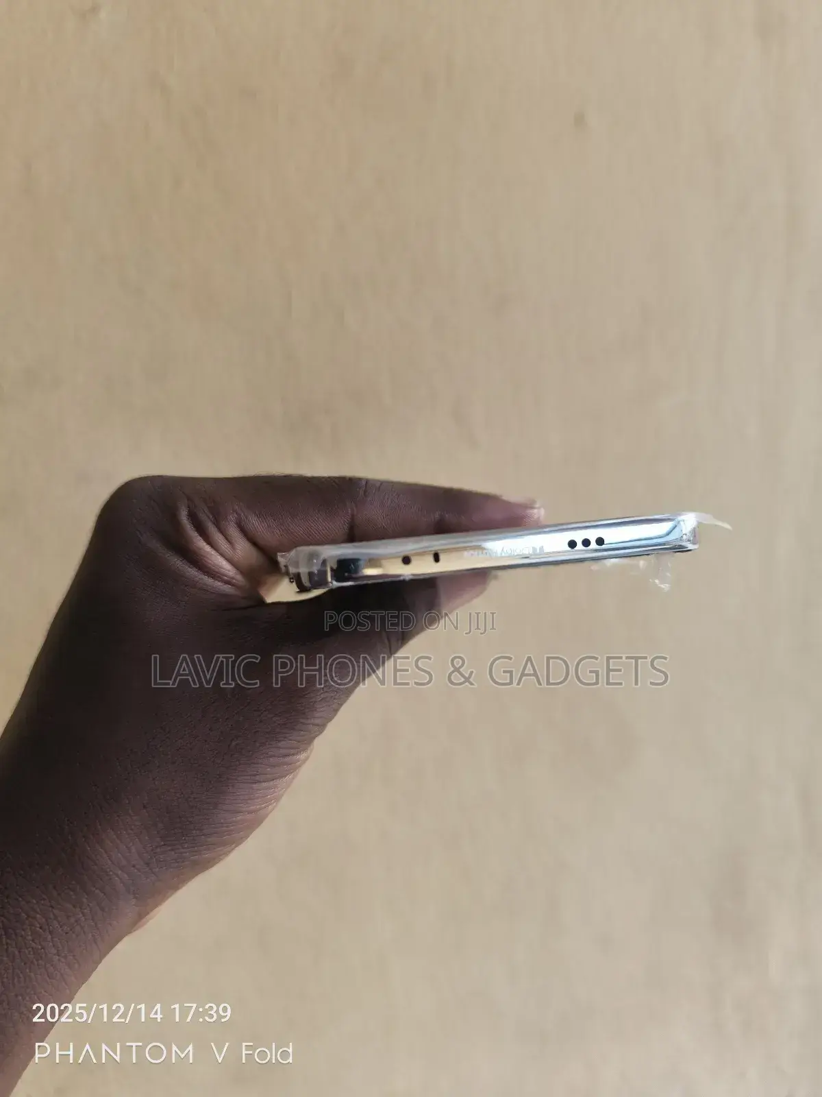 Tecno Camon 40 Premier (Cm8) Screen