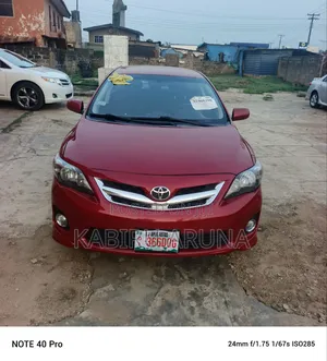 Toyota Corolla 2012 Red