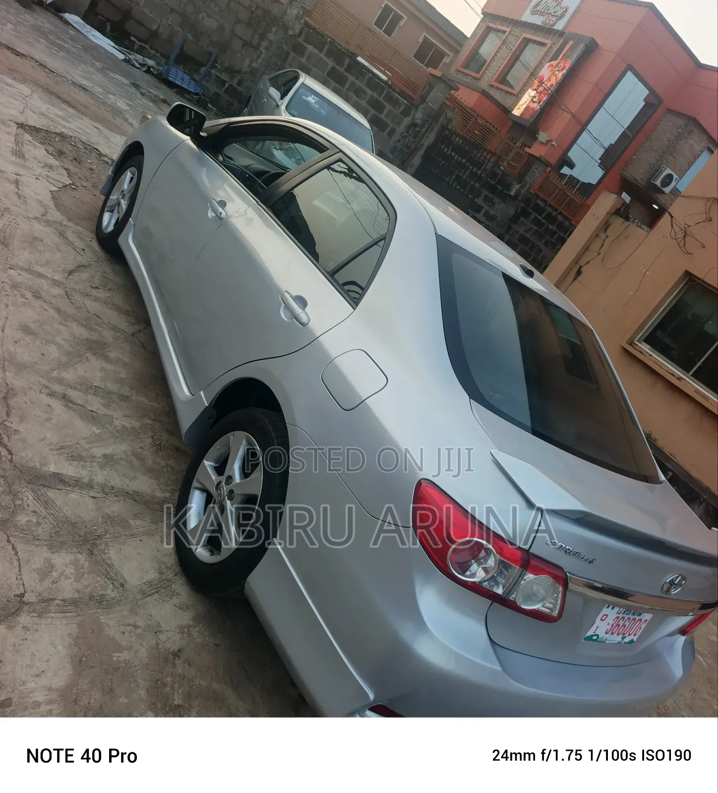 Toyota Corolla 2011 Silver