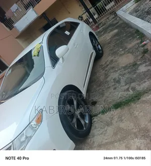 Toyota Venza 2011 White