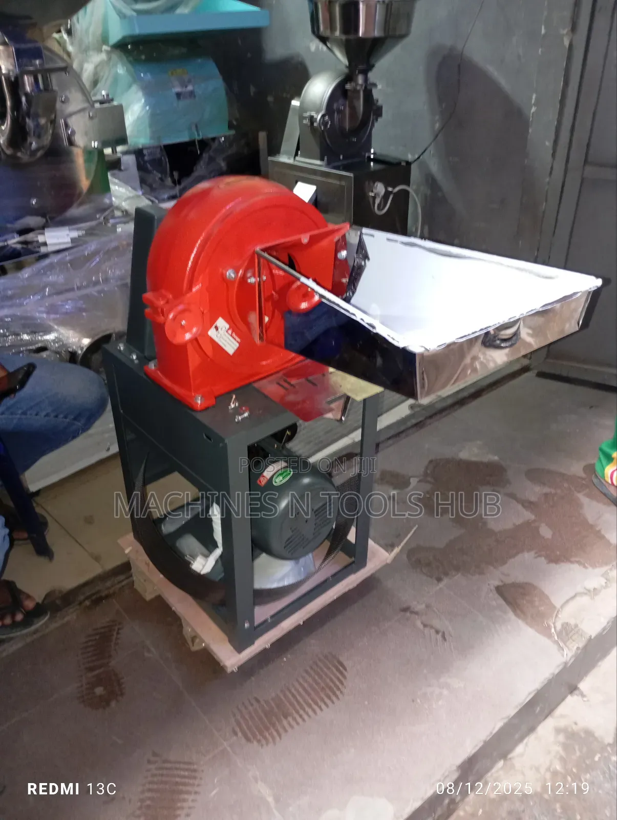 Electric Disc Mill Machine.