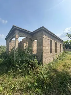 3bdrm Apartment in Alagbayun Ifesowopo, Ibadan for sale