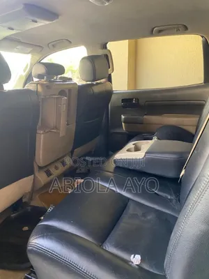 Toyota Tundra 2010 Black