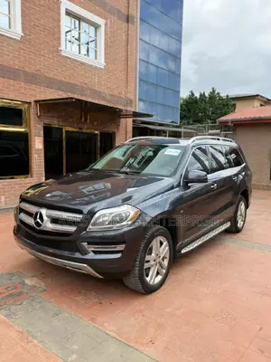 Mercedes-Benz GL-Class GL450 4MATIC 4dr SUV AWD (4.7L 8cyl Turbo 7A)