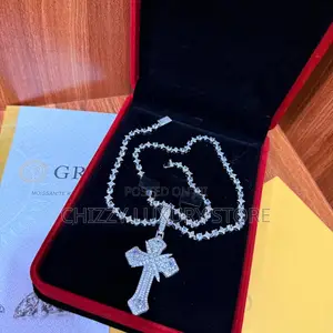 VVS Moissanite Quality Luxury Iced Neck Chain and Pendant