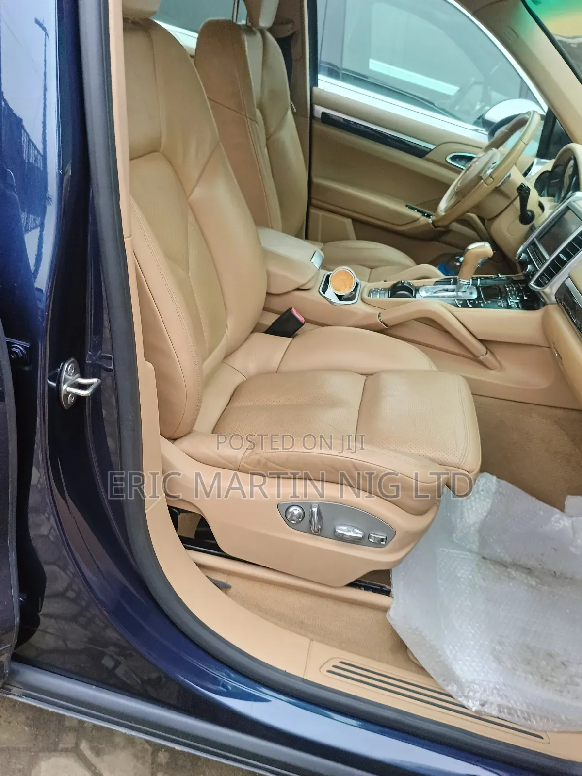 Porsche Cayenne 2013 Blue