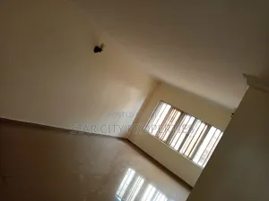 5bdrm Duplex in Ikeja for rent