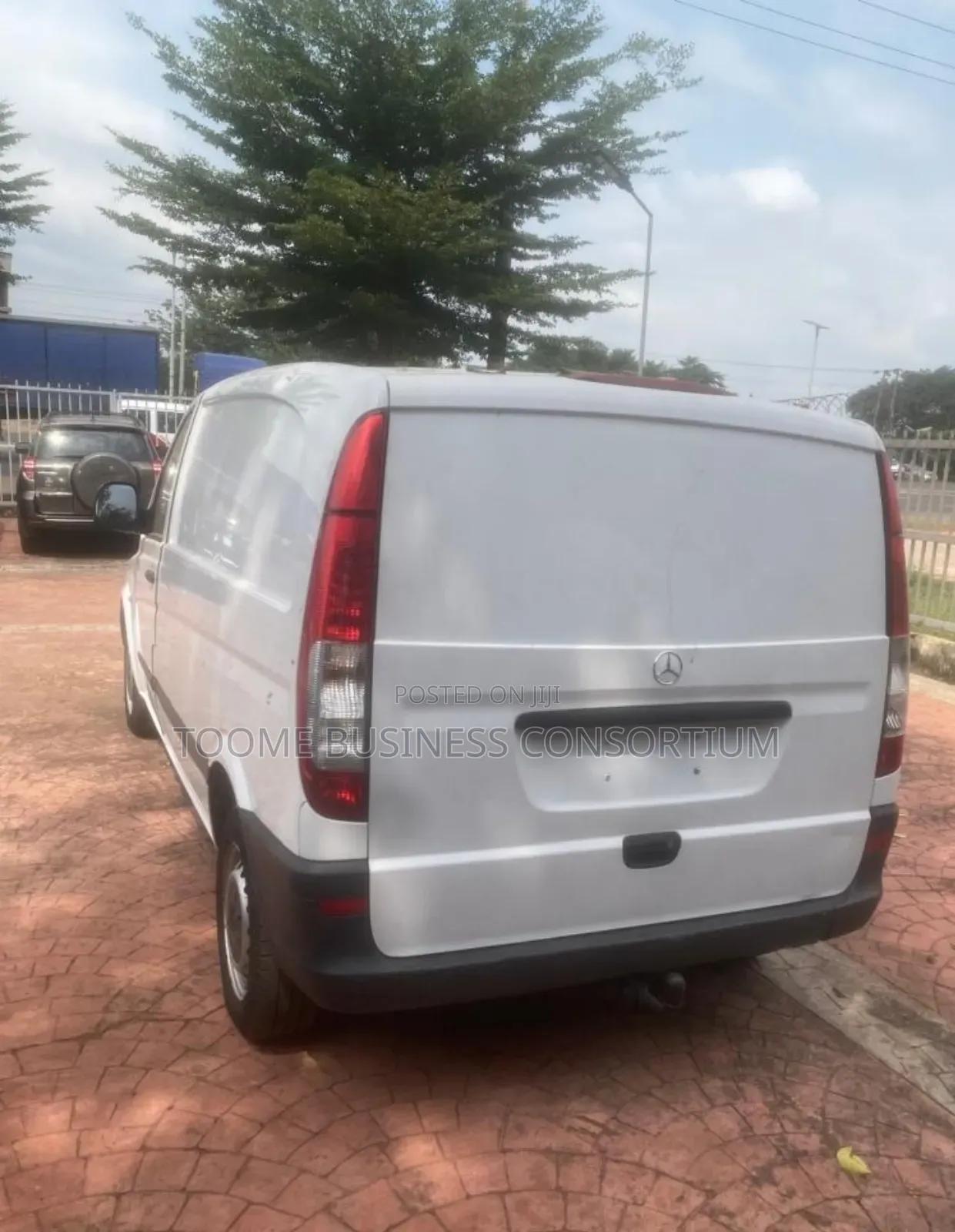 Mercedes-Benz Vito 2009 White