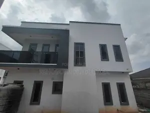 4bdrm Duplex in Sijuwade Str,Jericho for sale