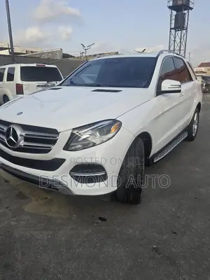 Mercedes-Benz GLE-Class GLE 550 4MATIC 2017 White