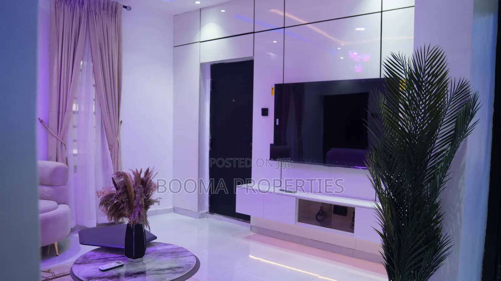 Exquisite 2bedroom Apartment Available for Bookings Here on Mainland