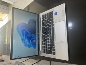 Laptop HP EliteBook 830 G8 32GB Intel Core I7 SSD 512GB