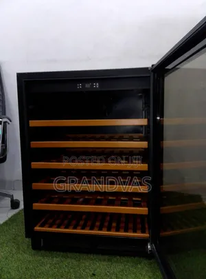 Undercounter Wine Chiller