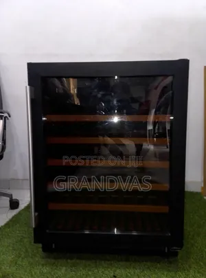 Undercounter Wine Chiller