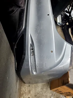 2019-2020 Lexus Es350 Back Bumper