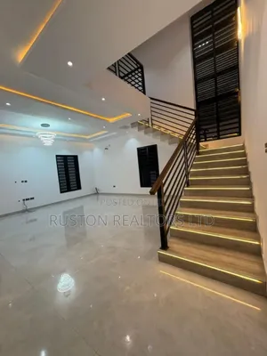 6bdrm Duplex in Akobo for sale