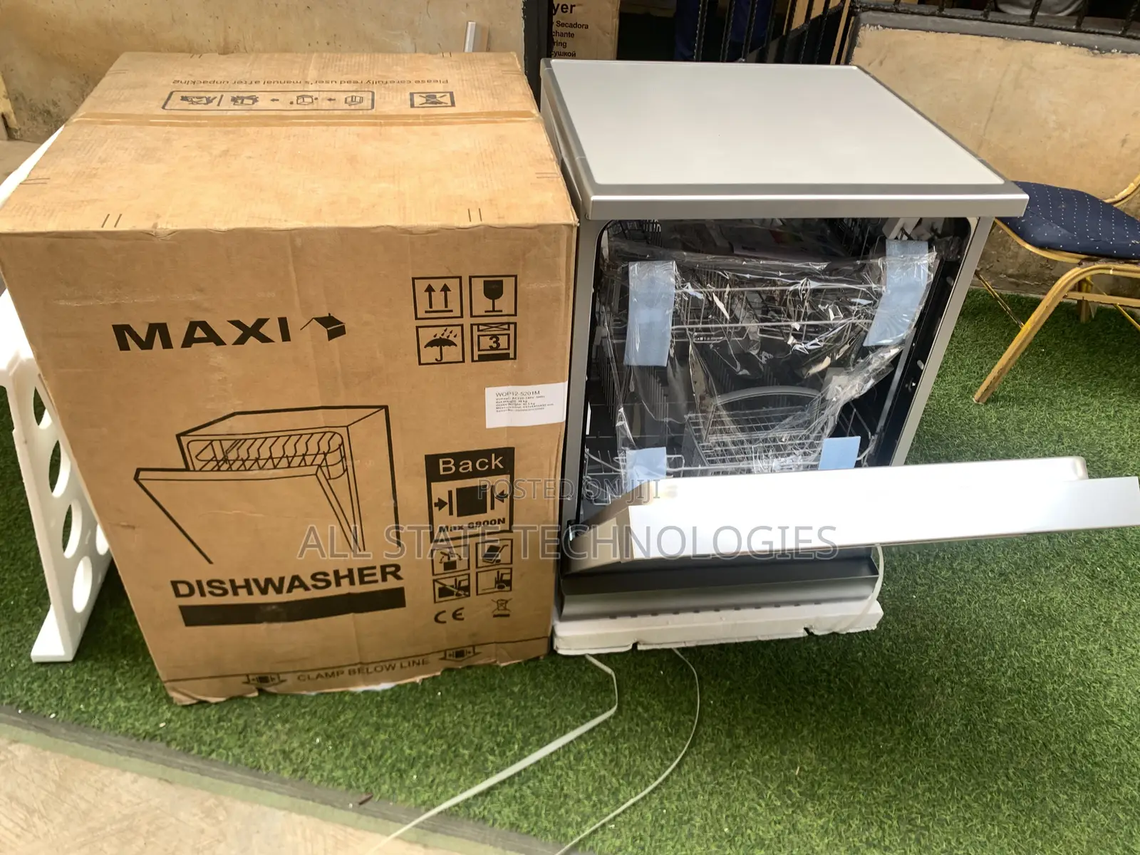 Maxi 12-Place Dishwasher Wqp12-5201m