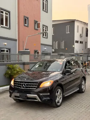Mercedes-Benz M Class ML400 4MATIC 4dr SUV AWD (3.0L 6cyl Turbo 7A)