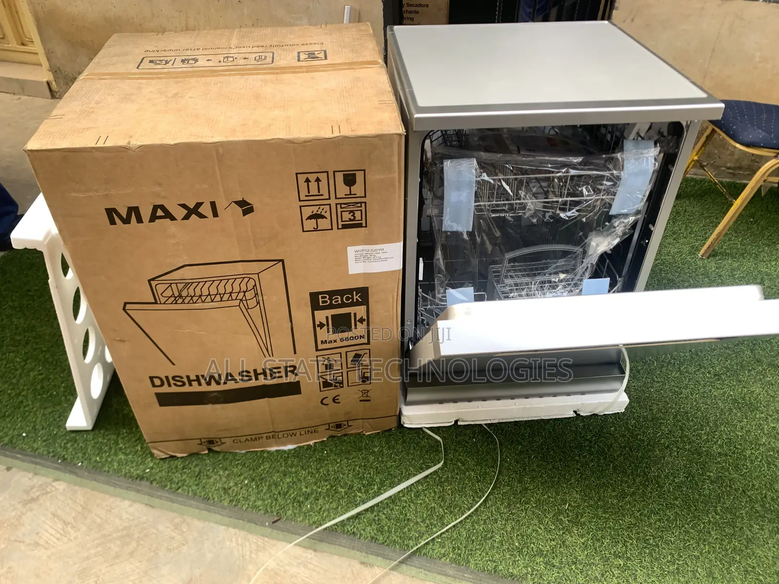 Maxi Kitchen Dishwasher Wqp12-5201m